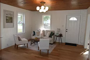 438 W 5th Ave, Oshkosh, WI 54902 - Photo 13