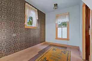 1825 Minnesota St, Oshkosh, WI 54902 - Photo 11