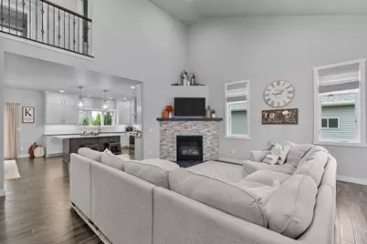 2053 W Sugar Court, Appleton, WI 54913 - Photo 3