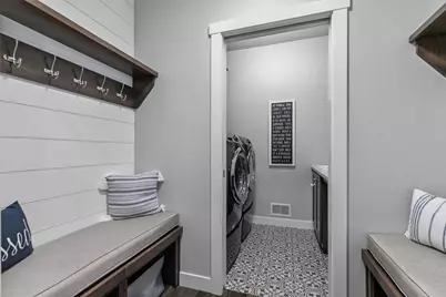 2053 W Sugar Court, Appleton, WI 54913 - Photo 15