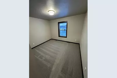 1657 Frontier Road, Luxemburg, WI 54217 - Photo 9