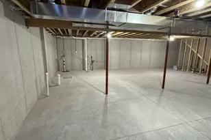 1657 Frontier Rd, Luxemburg, WI 54217 - Photo 27