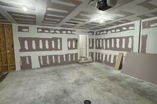 1657 Frontier Rd, Luxemburg, WI 54217 - Photo 29