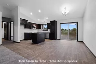 1657 Frontier Rd, Luxemburg, WI 54217 - Photo 11