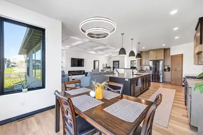 3629 W Hank Avenue, De Pere, WI 54115 - Photo 11