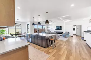 3629 W Hank Ave, De Pere, WI 54115 - Photo 15