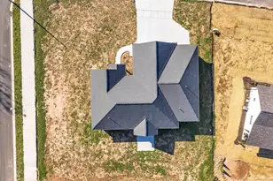 3629 W Hank Ave, De Pere, WI 54115 - Photo 41