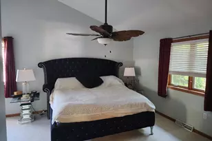 4500 Cedar View Dr, Oshkosh, WI 54901 - Photo 13