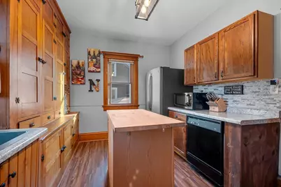 664 Evans Street, Oshkosh, WI 54901 - Photo 7