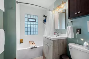 664 Evans St, Oshkosh, WI 54901 - Photo 15