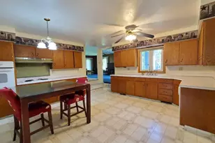 N4574 Broadway St, New London, WI 54961 - Photo 23