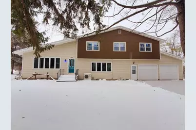 N4574 Broadway Street, New London, WI 54961 - Photo 1