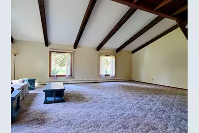 N4574 Broadway Street, New London, WI 54961 - Photo 9