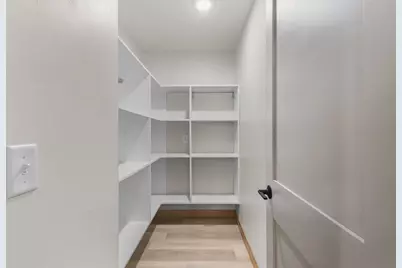 1093 Stordeur Drive, Green Bay, WI 54313 - Photo 25