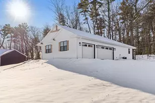 1093 Stordeur Dr, Green Bay, WI 54313 - Photo 5