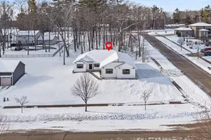 1093 Stordeur Dr, Green Bay, WI 54313 - Photo 51