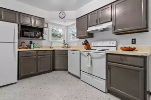 364 Amory St, Fond du Lac, WI 54935 - Photo 7