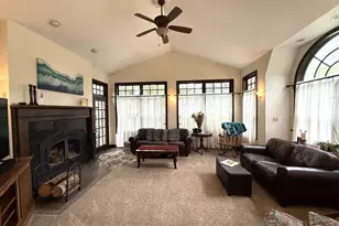 364 State St, Marinette, WI 54143 - Photo 11