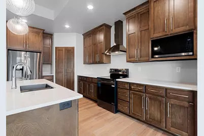 363 Battery Avenue, De Pere, WI 54115 - Photo 11