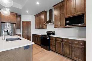 363 Battery Ave, De Pere, WI 54115 - Photo 11