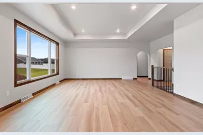 363 Battery Avenue, De Pere, WI 54115 - Photo 7