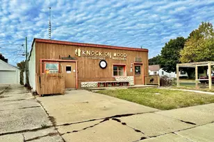 502 S 29th St, Manitowoc, WI 54220 - Photo 3