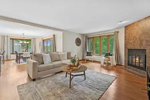 1505 N Bay Highlands Dr, Green Bay, WI 54311 - Photo 3