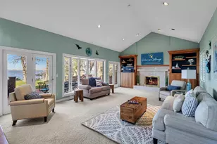 3050 Waldwic Ln, Oshkosh, WI 54904 - Photo 5