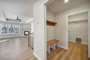 109 Theunis Dr, Wrightstown, WI 54180 - Photo 9