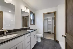 115 Theunis Dr, Wrightstown, WI 54180 - Photo 19