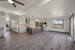 115 Theunis Dr, Wrightstown, WI 54180 - Photo 11