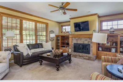 4181 Stonegate Drive, Oshkosh, WI 54904 - Photo 7