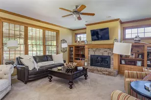 4181 Stonegate Dr, Oshkosh, WI 54904 - Photo 7