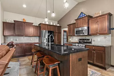 N9074 Papermaker, Menasha, WI 54952 - Photo 5