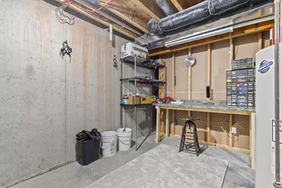 N9074 Papermaker, Menasha, WI 54952 - Photo 47