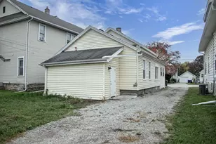 644 Ceape Ave, Oshkosh, WI 54901 - Photo 3