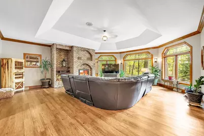 W2872 Cindy Court, Seymour, WI 54165 - Photo 5