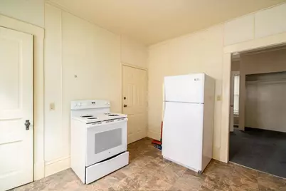 518 Scott Avenue, Oshkosh, WI 54901 - Photo 7