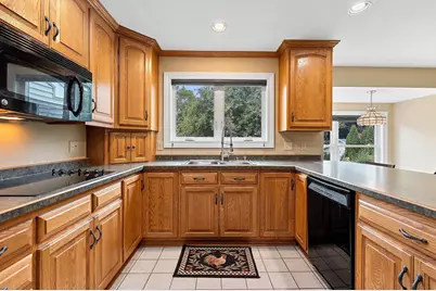 1909 N Nicholas Street, Appleton, WI 54914 - Photo 11