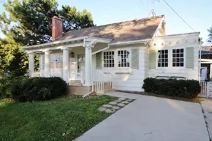 605 S Clay St, Green Bay, WI 54301 - Photo 1