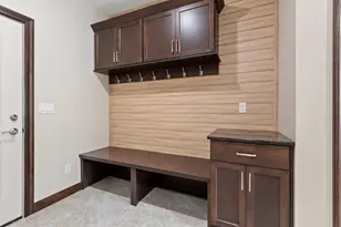 2534 N Stellita Cir, De Pere, WI 54115 - Photo 39