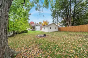 88 N Clinton Ave, Clintonville, WI 54929 - Photo 31