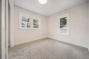 88 N Clinton Ave, Clintonville, WI 54929 - Photo 17