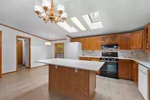 17416 Wheeler Lake Ln, Lakewood, WI 54138 - Photo 9