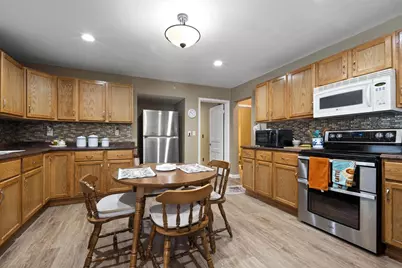 411 W Elm Street, Wautoma, WI 54982 - Photo 9