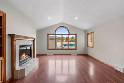 217 Patricia Lane, Wrightstown, WI 54180 - Photo 7