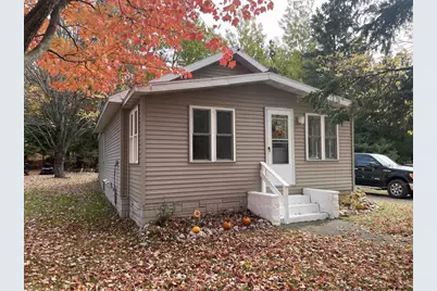 708 Roosevelt Road, Niagara, WI 54156 - Photo 1