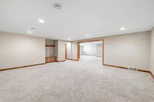 3335 Langdon St, Green Bay, WI 54311 - Photo 25