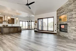 1769 Bobby Jones Dr, De Pere, WI 54115 - Photo 3