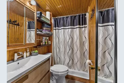 8923 Twin Harbor Road, Sturgeon Bay, WI 54235 - Photo 11